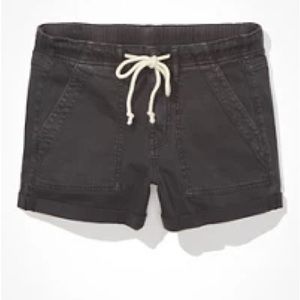 AE Low-Rise Denim Tomgirl Short